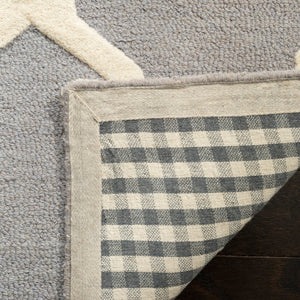 Safavieh Cambridge CAM121 Hand Tufted Rug