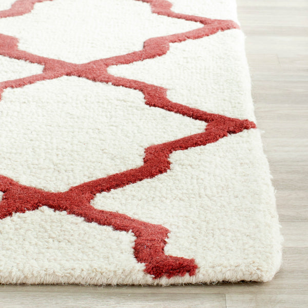 Safavieh Cambridge CAM121 Hand Tufted Rug