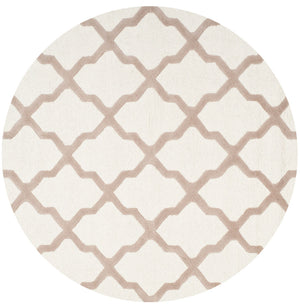 Safavieh Cambridge CAM121 Hand Tufted Rug