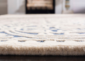 Safavieh Cambridge 123 Hand Tufted Wool Rug CAM123G-4SQ