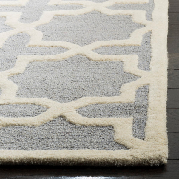 Safavieh Cambridge CAM125 Hand Tufted Rug