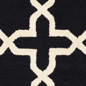 Safavieh Cambridge CAM125 Hand Tufted Rug