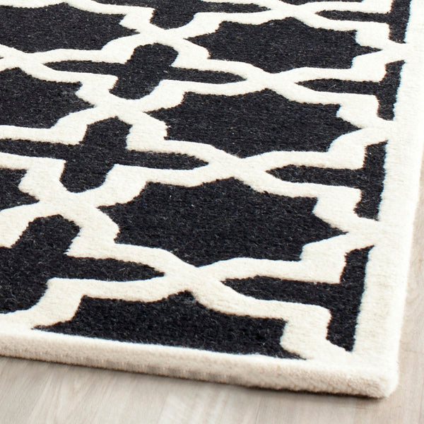 Safavieh Cambridge CAM125 Hand Tufted Rug