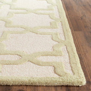 Safavieh Cambridge CAM125 Hand Tufted Rug
