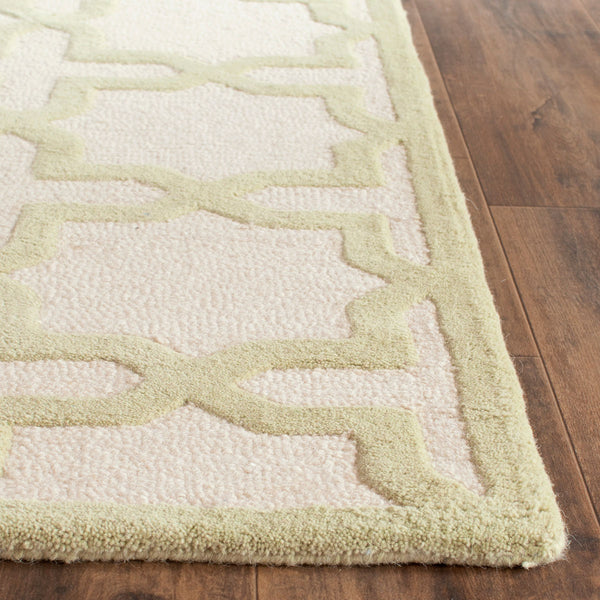 Safavieh Cambridge CAM125 Hand Tufted Rug