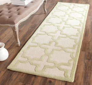 Safavieh Cambridge CAM125 Hand Tufted Rug
