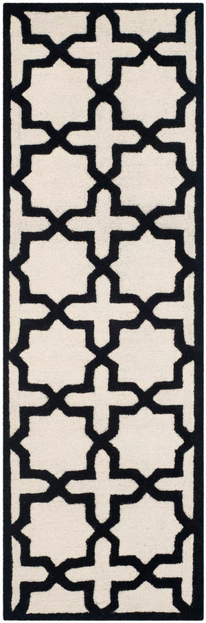 Safavieh Cambridge CAM125 Hand Tufted Rug