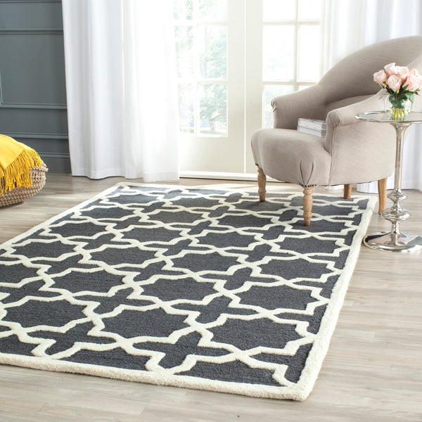 Safavieh Cambridge CAM125 Hand Tufted Rug
