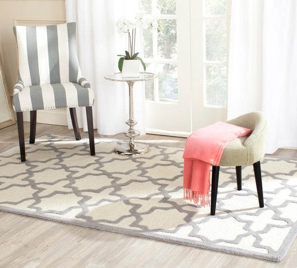 Safavieh Cambridge CAM125 Hand Tufted Rug