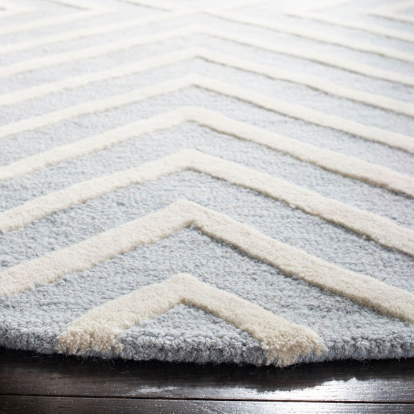 Safavieh Cambridge 129 Hand Tufted Wool Rug CAM129A-4SQ