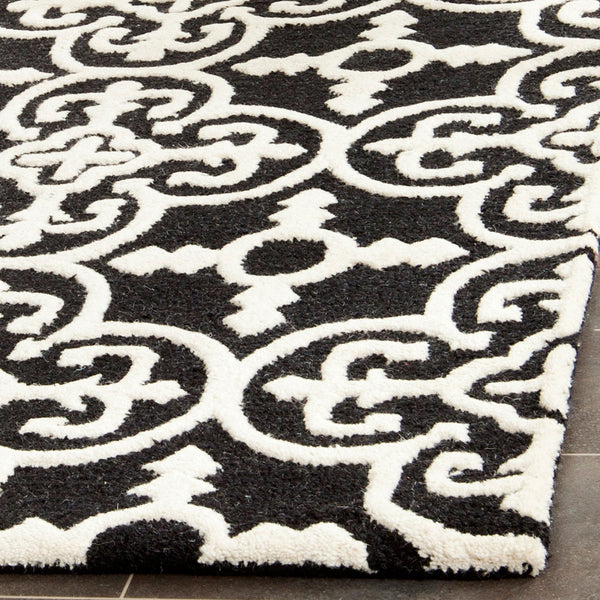 Safavieh Cambridge 133 Hand Tufted Wool Rug CAM133E-8SQ