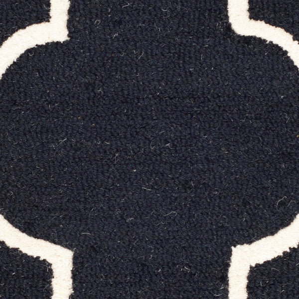 Safavieh Cambridge CAM134 Hand Tufted Rug