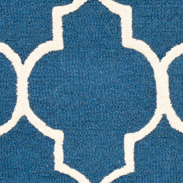 Safavieh Cambridge CAM134 Hand Tufted Rug