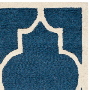 Safavieh Cambridge CAM134 Hand Tufted Rug