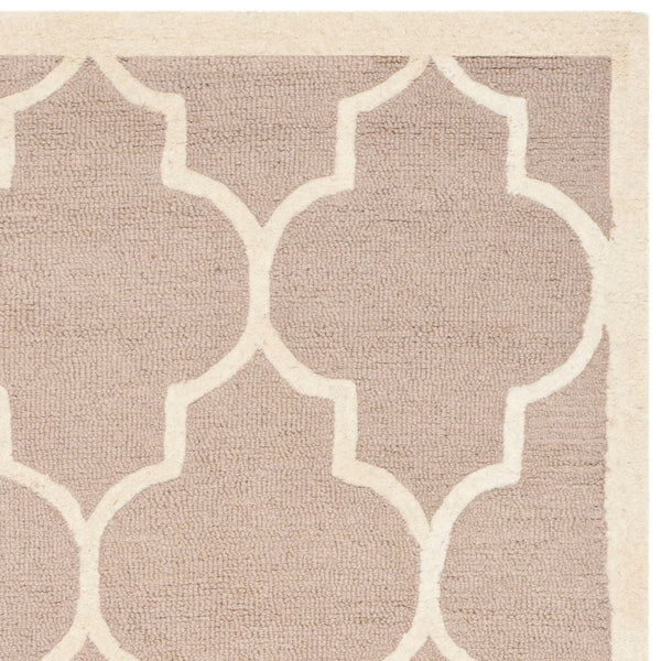 Safavieh Cambridge CAM134 Hand Tufted Rug