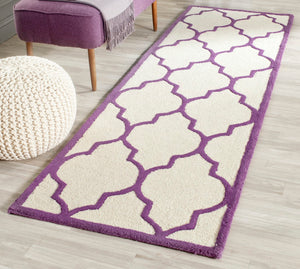 Safavieh Cambridge CAM134 Hand Tufted Rug