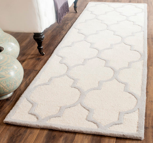 Safavieh Cambridge CAM134 Hand Tufted Rug