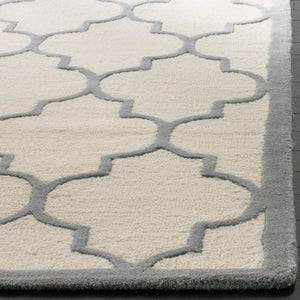 Safavieh Cambridge CAM134 Hand Tufted Rug