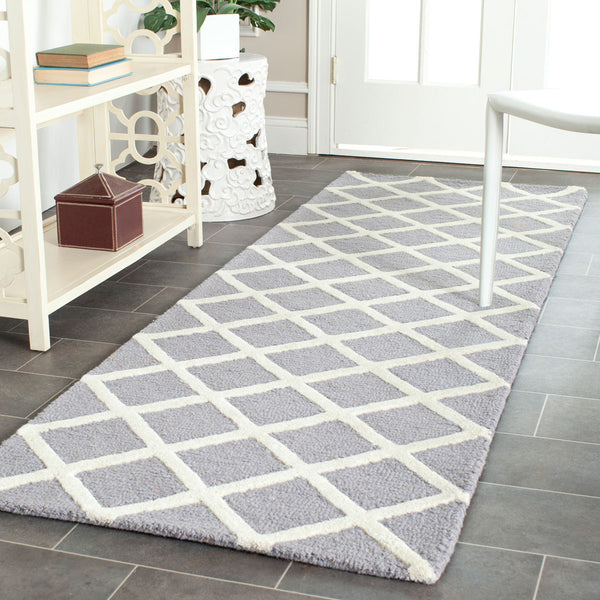 Safavieh Cambridge 135 Hand Tufted Wool Rug CAM135D-4SQ