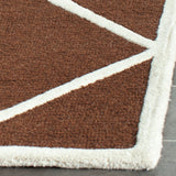 Safavieh Cambridge CAM136 Hand Tufted Rug