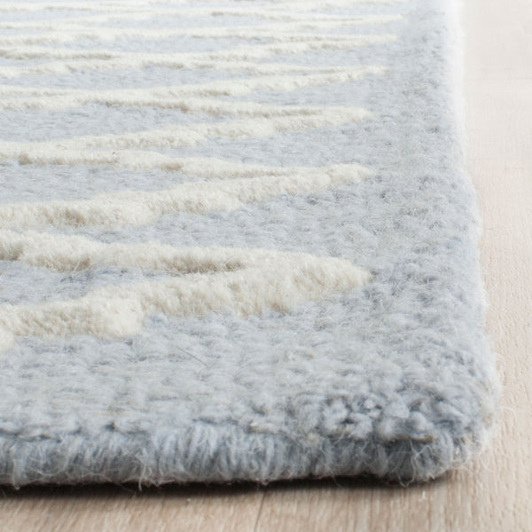 Safavieh Cambridge 137 Hand Tufted Wool Rug CAM137A-4SQ