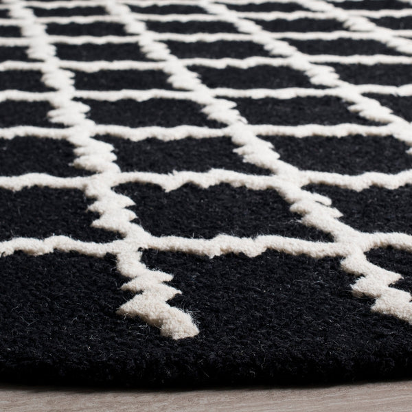 Safavieh Cambridge 137 Hand Tufted Wool Rug CAM137E-28