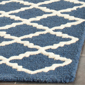 Safavieh Cambridge 137 Hand Tufted Wool Rug CAM137G-4SQ
