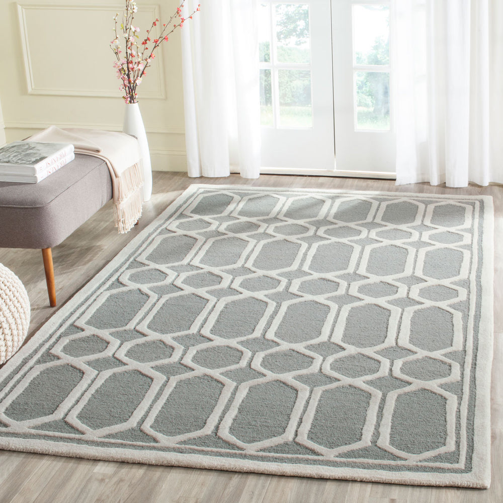 Safavieh Cambridge CAM138 Hand Tufted Rug