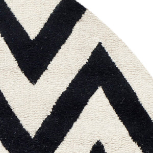 Safavieh Cambridge CAM139 Hand Tufted Rug