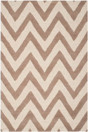 Safavieh Cambridge CAM139 Hand Tufted Rug