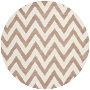 Safavieh Cambridge CAM139 Hand Tufted Rug