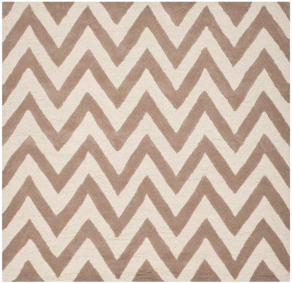 Safavieh Cambridge CAM139 Hand Tufted Rug