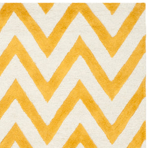 Safavieh Cambridge CAM139 Hand Tufted Rug