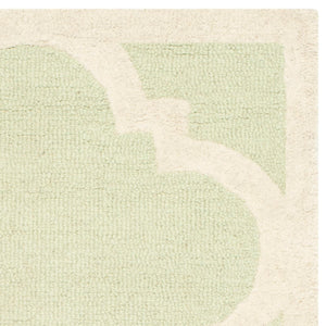 Safavieh Cambridge CAM140 Hand Tufted Rug