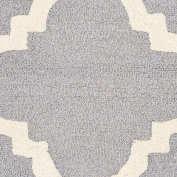 Safavieh Cambridge CAM140 Hand Tufted Rug
