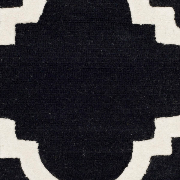 Safavieh Cambridge CAM140 Hand Tufted Rug