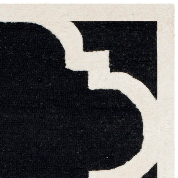 Safavieh Cambridge CAM140 Hand Tufted Rug