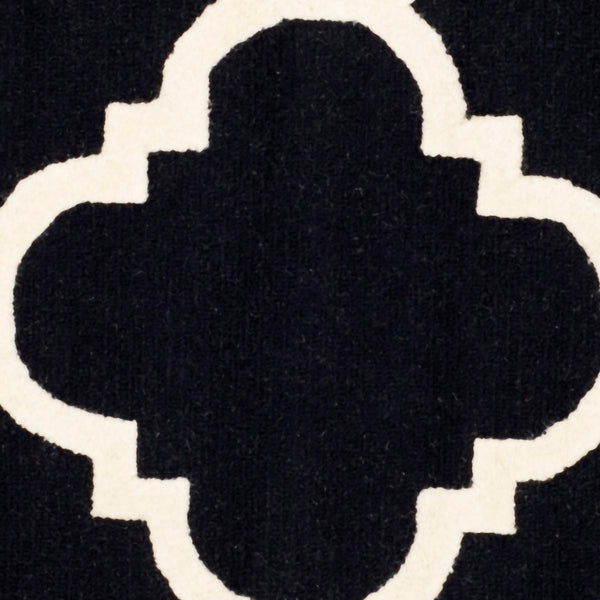 Safavieh Cambridge CAM140 Hand Tufted Rug