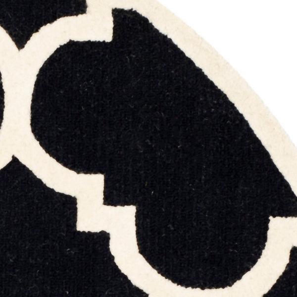 Safavieh Cambridge CAM140 Hand Tufted Rug