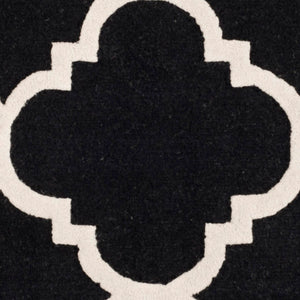 Safavieh Cambridge CAM140 Hand Tufted Rug