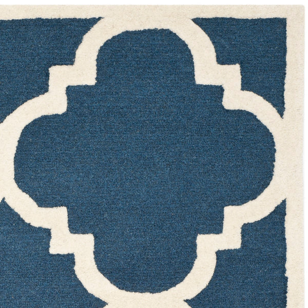 Safavieh Cambridge CAM140 Hand Tufted Rug