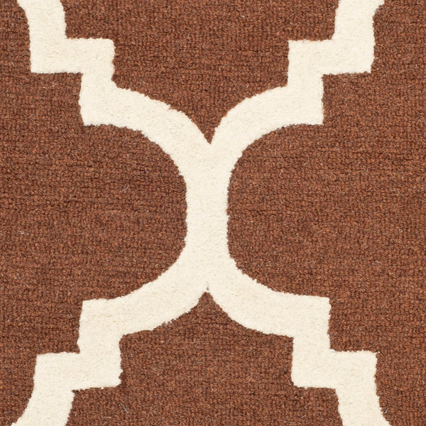 Safavieh Cambridge CAM140 Hand Tufted Rug