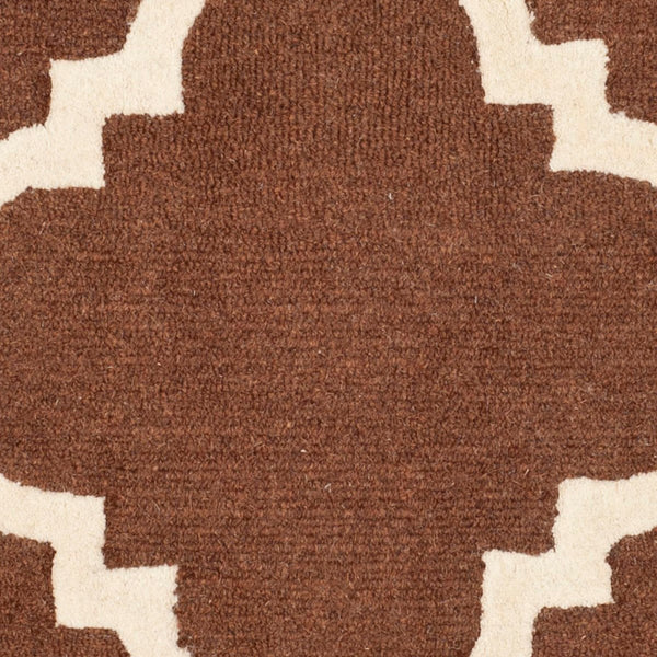 Safavieh Cambridge CAM140 Hand Tufted Rug