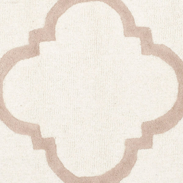 Safavieh Cambridge CAM140 Hand Tufted Rug