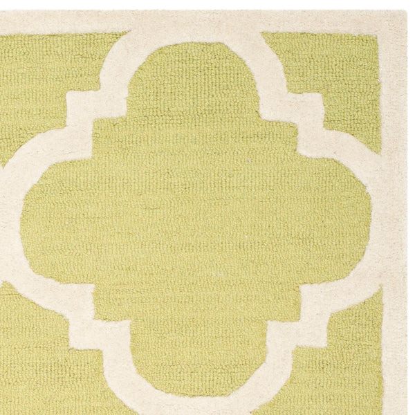 Safavieh Cambridge CAM140 Hand Tufted Rug