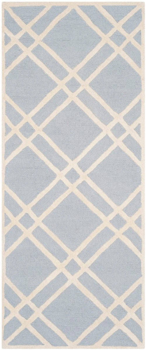 Safavieh Cambridge CAM142 Hand Tufted Rug