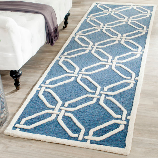 Safavieh Cambridge 311 Hand Tufted Wool Rug CAM311M-3