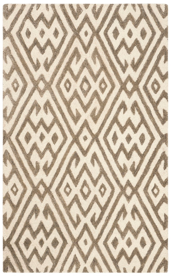 Safavieh Cambridge CAM401 Hand Tufted Rug