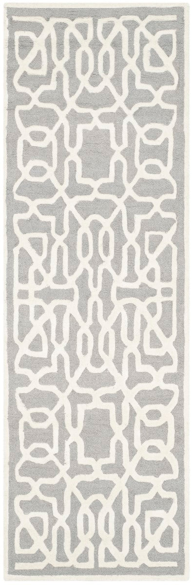 Safavieh Cambridge CAM570 Hand Tufted Rug