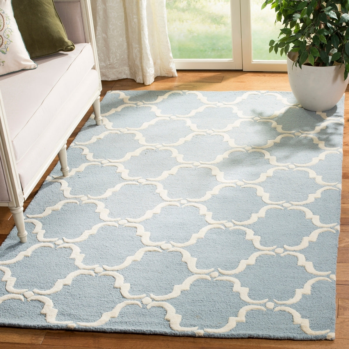 Cambridge Hand-Tufted Wool Area Rug – Elevate Your Space with Timeless